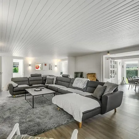 Ferienhaus Soeffren - 150m From The Sea By Interhome